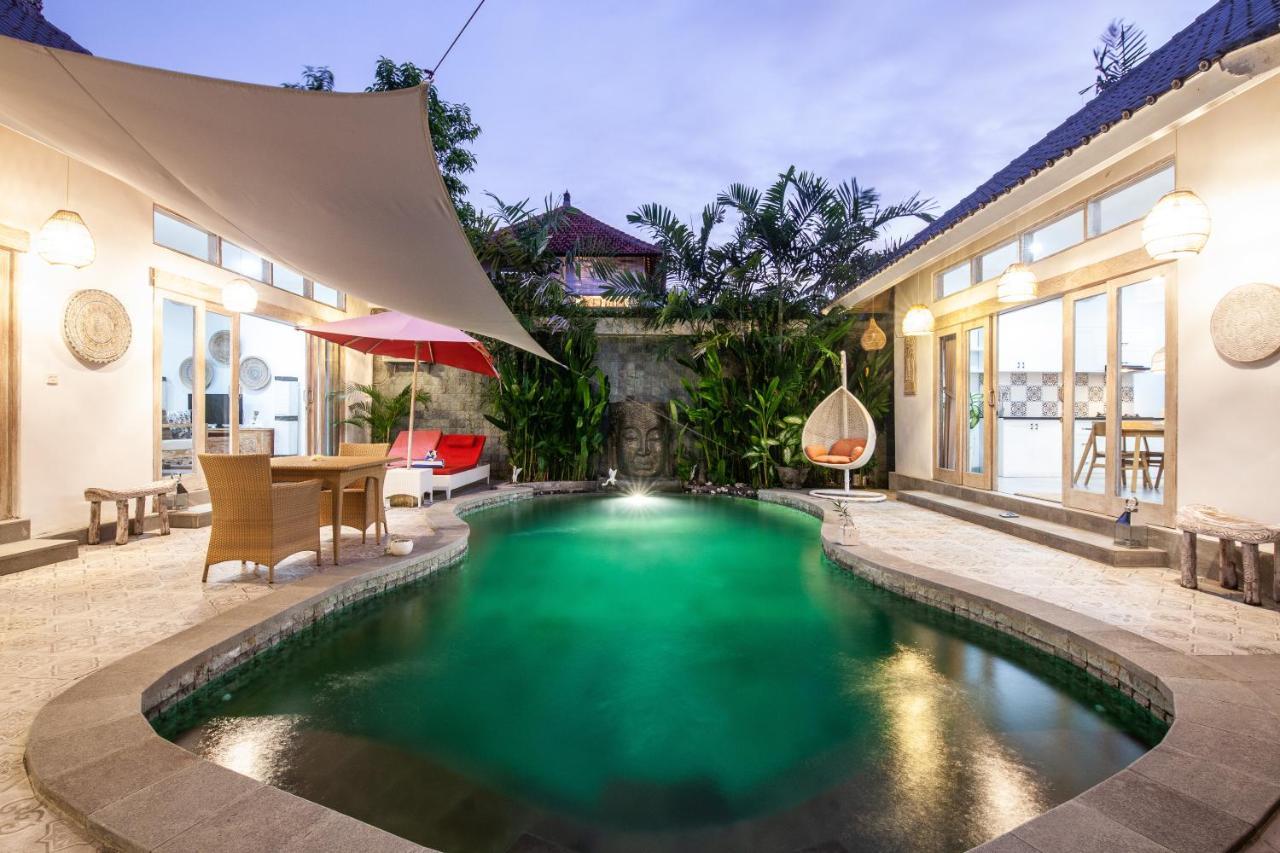 Ambermoon Villas Seminyak Dış mekan fotoğraf