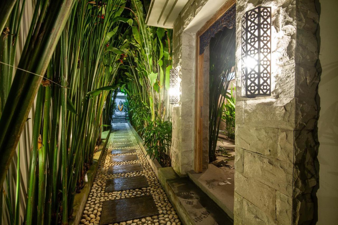 Ambermoon Villas Seminyak Dış mekan fotoğraf